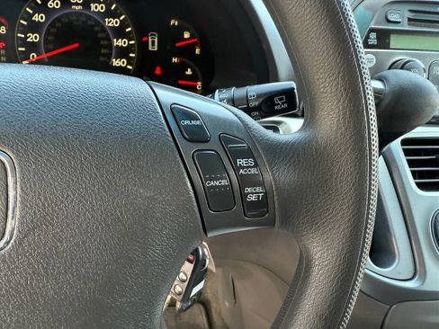 Used 2010 Honda Odyssey EX image 29