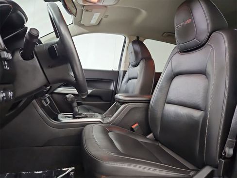 Used 2021 Chevrolet Colorado ZR2 w/ ZR2 Dusk Special Edition image 16