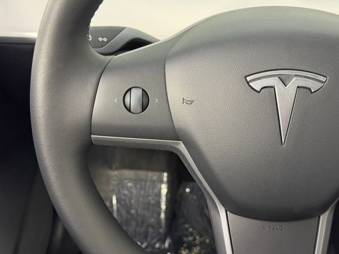 Used 2022 Tesla Model 3 Performance image 18