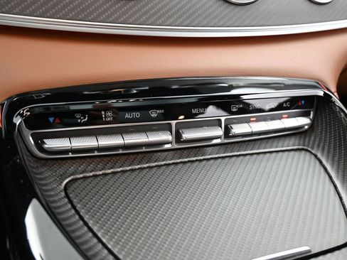 Used 2022 Mercedes-Benz AMG GT 53 image 28