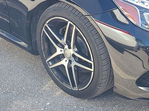 Used 2017 Mercedes-Benz E 400 E 400 image 9