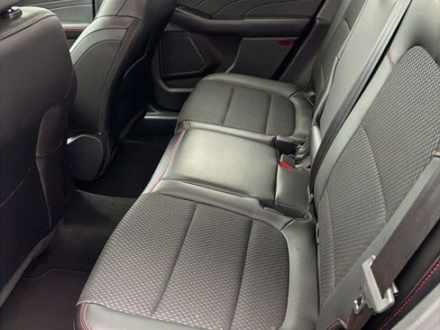 Used 2025 Ford Escape ST-Line Elite image 11