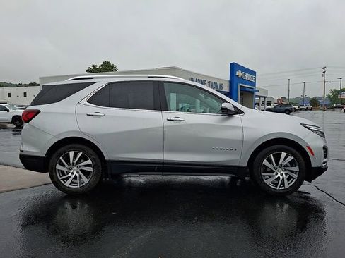 Used 2022 Chevrolet Equinox Premier FWD image 7