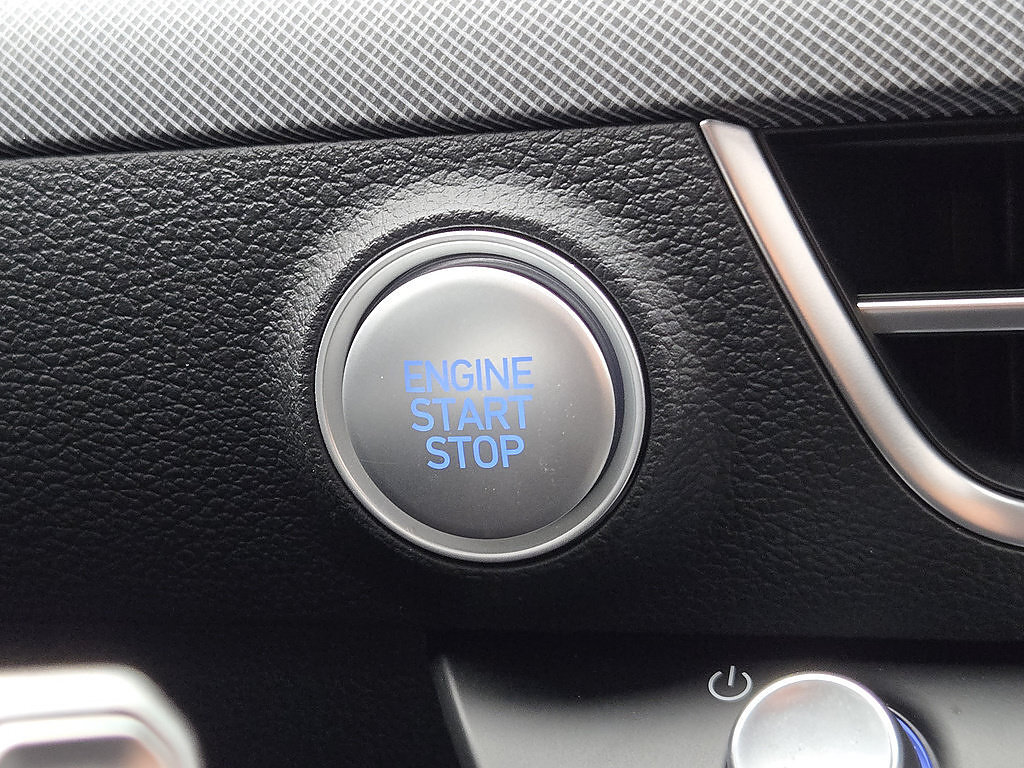 New 2026 Hyundai Sonata SEL FWD image 21