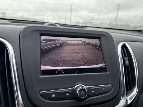 Used 2024 Chevrolet Equinox LT image 17