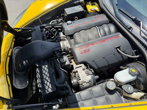 Used 2008 Chevrolet Corvette Coupe RWD image 35