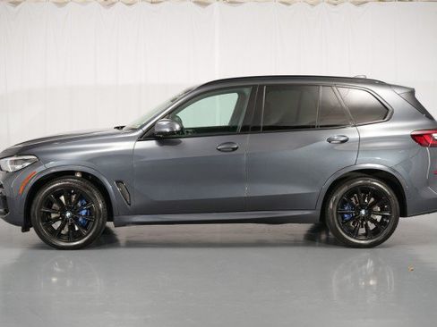 Used 2022 BMW X5 xDrive40i w/ M Sport Package AWD/4WD image 2