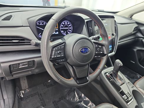 Used 2024 Subaru Crosstrek 2.5i Limited w/ Crosstrek Mirror Package AWD/4WD image 15