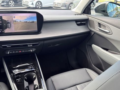 New 2026 Audi Q3 quattro 2.0T AWD/4WD image 21