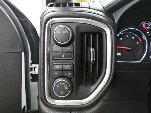 Used 2021 Chevrolet Silverado 3500 LT w/ Convenience Package AWD/4WD image 34