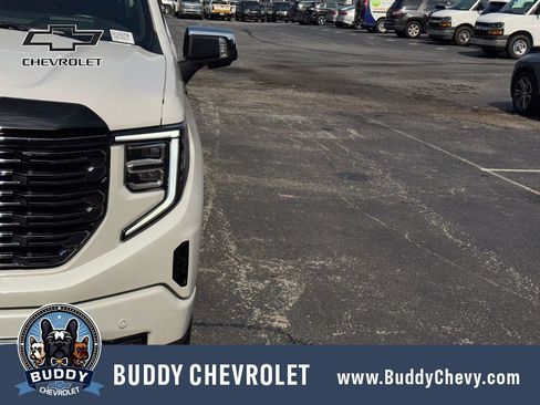 Used 2025 GMC Sierra 1500 Denali Ultimate AWD/4WD image 10