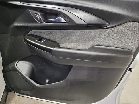 Used 2021 Chevrolet TrailBlazer LT w/ Convenience Package image 50