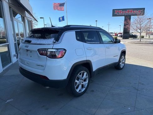 Used 2022 Jeep Compass Limited image 7