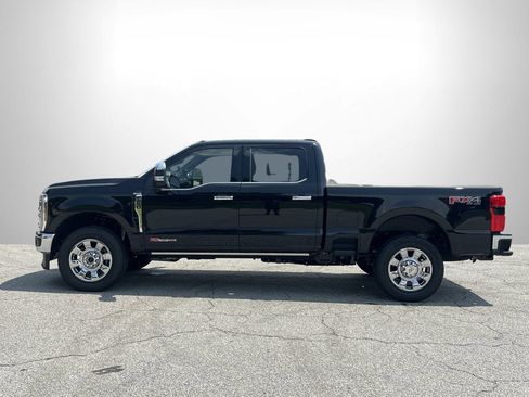 New 2026 Ford F250 King Ranch w/ Chrome Package AWD/4WD image 25