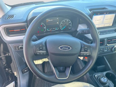 Used 2024 Ford Maverick XLT image 11