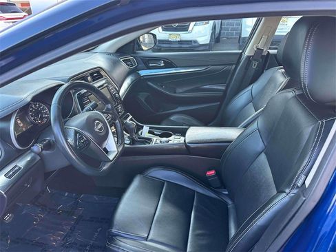 Certified 2023 Nissan Maxima SV w/ Floor Mat Group image 15