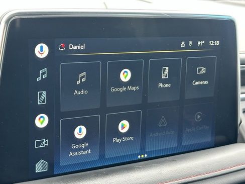 Used 2022 Chevrolet Suburban RST w/ Luxury Package image 21