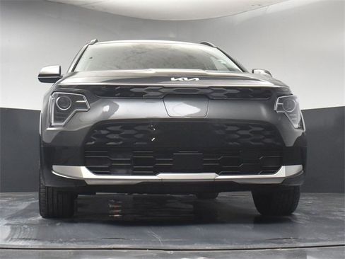 Used 2024 Kia Niro Wind image 32