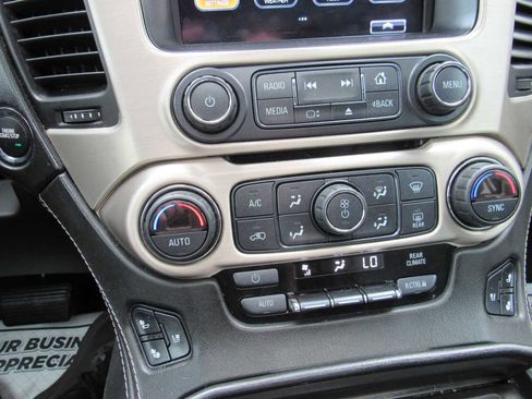 Used 2017 GMC Yukon Denali w/ Open Road Package image 24