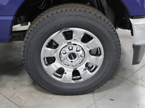 New 2026 Ford F250 Lariat w/ Chrome Package image 15