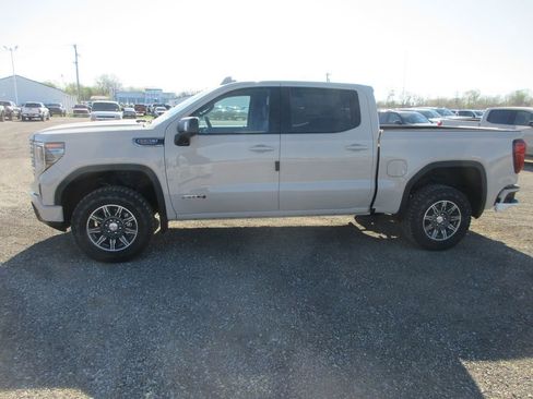 New 2026 GMC Sierra 1500 AT4 image 9