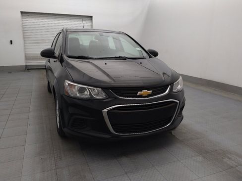 Used 2019 Chevrolet Sonic LT w/ Convenience Package image 14