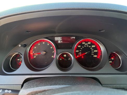 Used 2012 GMC Acadia Denali image 11