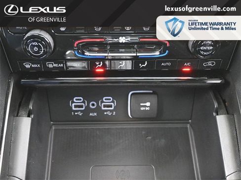 Used 2024 Jeep Grand Cherokee Limited w/ Luxury Tech Group II image 20