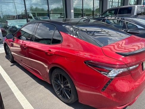 Used 2022 Toyota Camry XSE FWD image 5