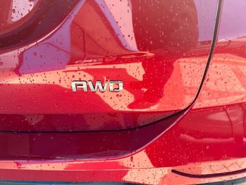 Used 2023 Chevrolet Equinox LT image 24