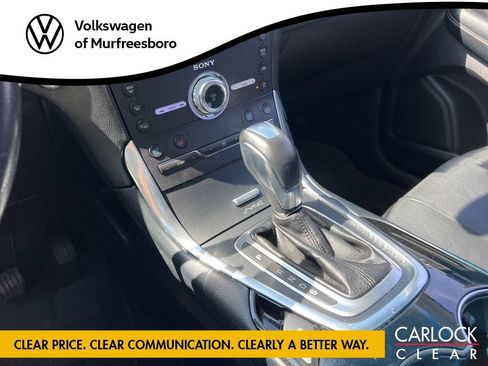 Used 2017 Ford Edge Titanium w/ Equipment Group 301A AWD/4WD image 21