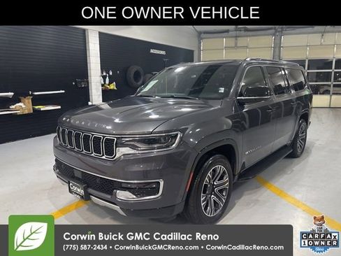 Used 2024 Jeep Wagoneer L Series II w/ Flexible Seating Group image 1