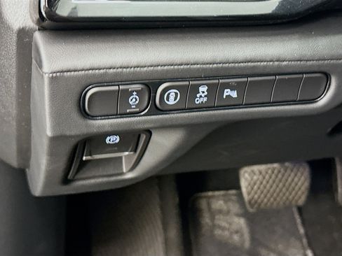 Used 2025 Acura MDX SH-AWD w/ Technology Package image 17