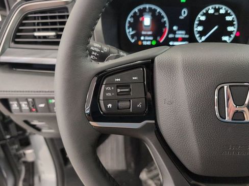 New 2026 Honda Odyssey Elite image 12