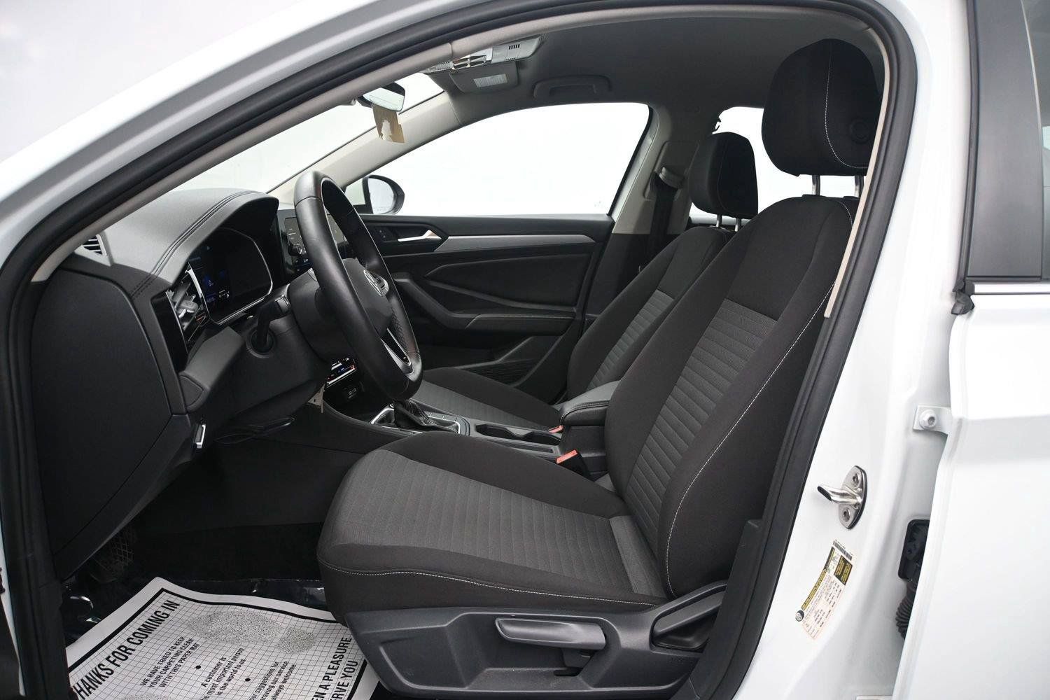 Used 2025 Volkswagen Jetta S FWD image 6