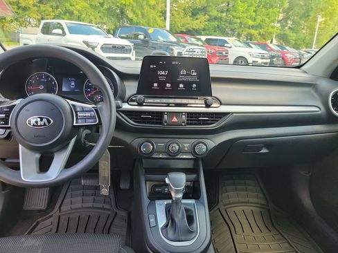 Used 2021 Kia Forte Sedan FWD image 17