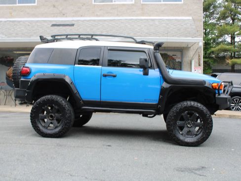 Used 2007 Toyota FJ Cruiser 4WD image 21