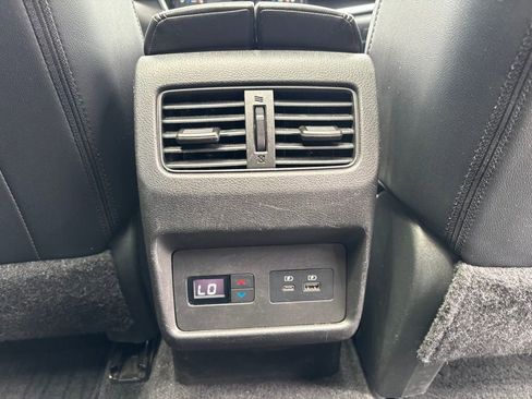 Used 2023 Nissan Rogue SL w/ SL Premium Package FWD image 42
