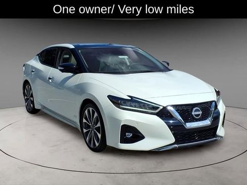 Used 2023 Nissan Maxima Platinum w/ Sport Mat Group FWD image 14
