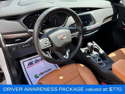 Used 2019 Cadillac XT4 Sport AWD/4WD image 17