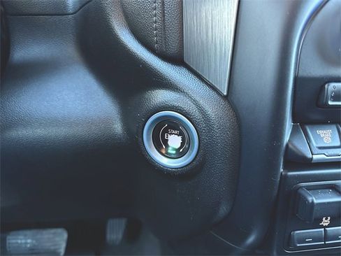 Used 2022 GMC Sierra 2500 Denali w/ Denali Ultimate Package image 17