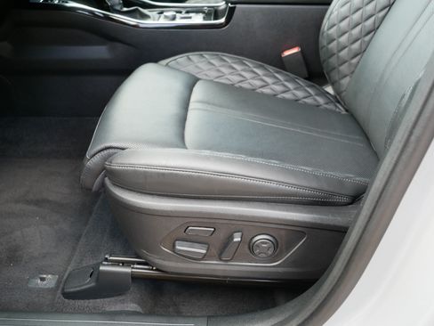 Certified 2023 Kia Sorento SX Prestige AWD/4WD image 20