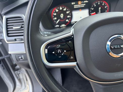 Used 2019 Volvo XC90 T6 Momentum image 17