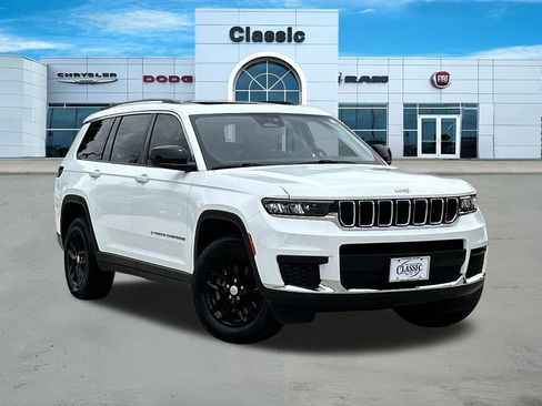 Used 2023 Jeep Grand Cherokee L Laredo w/ Luxury Tech Group I AWD/4WD image 1
