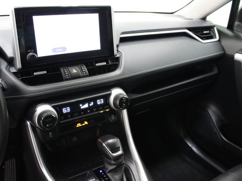 Used 2023 Toyota RAV4 XLE Premium FWD image 16