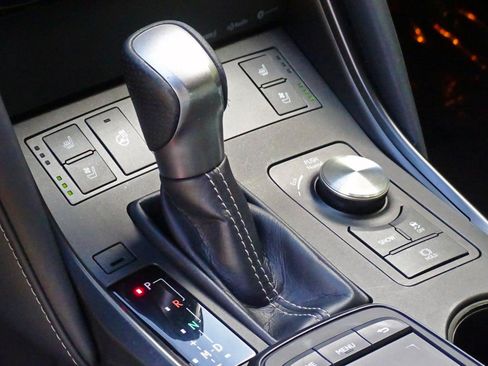 Used 2021 Lexus IS 350 F Sport w/ Accessory Package 2 RWD image 22