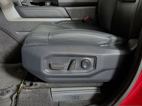 Used 2024 Toyota Tundra Limited image 20