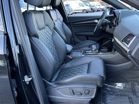 Used 2023 Audi SQ5 Prestige w/ Prestige Package image 26