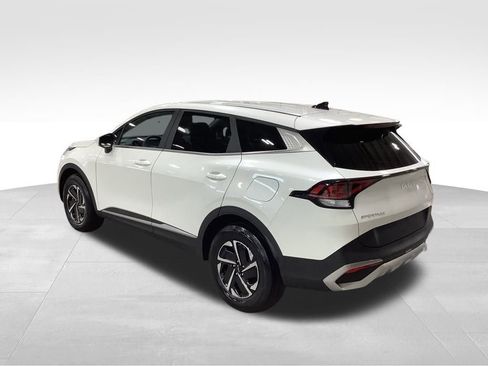 Certified 2023 Kia Sportage LX image 7