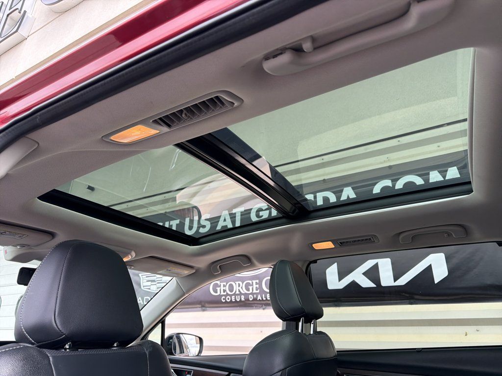 Used 2022 Subaru Ascent Touring AWD/4WD image 16